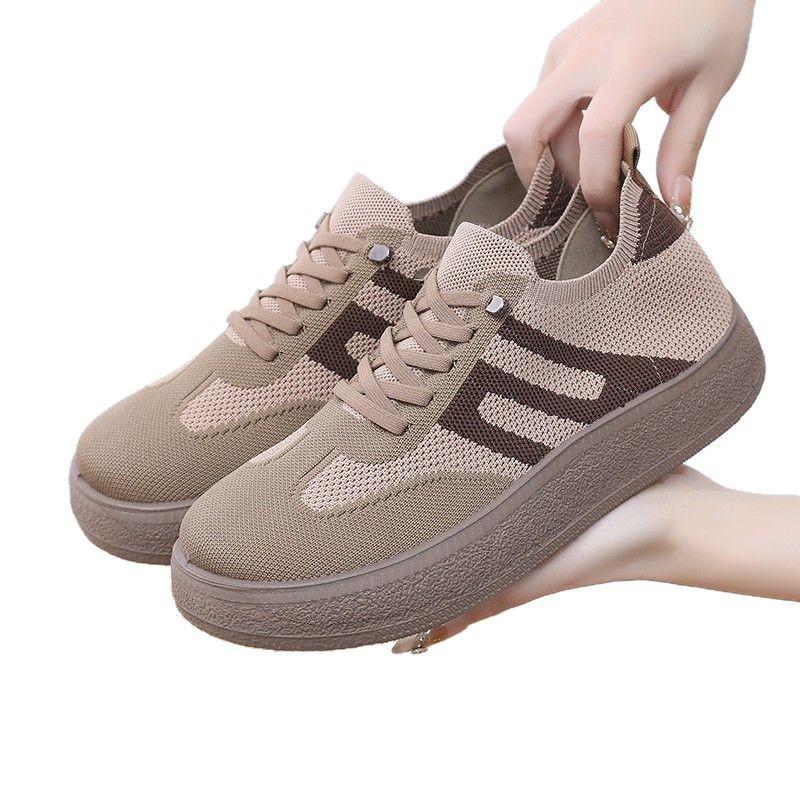 Shoes Women's Flat-bottomed Casual Matte Board Shoes Spring and Autumn New Sports Versatile Retro Forrest Gump Shoes Single Shoes Fashion Women's