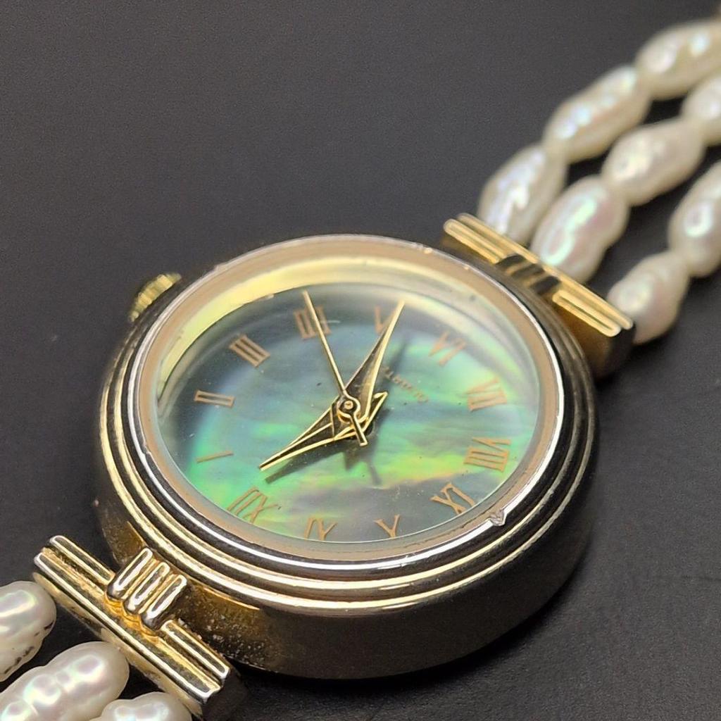 Used [Good Condition] Natural freshwater pearl triple bracelet watch, shell dial, battery replaced, working item