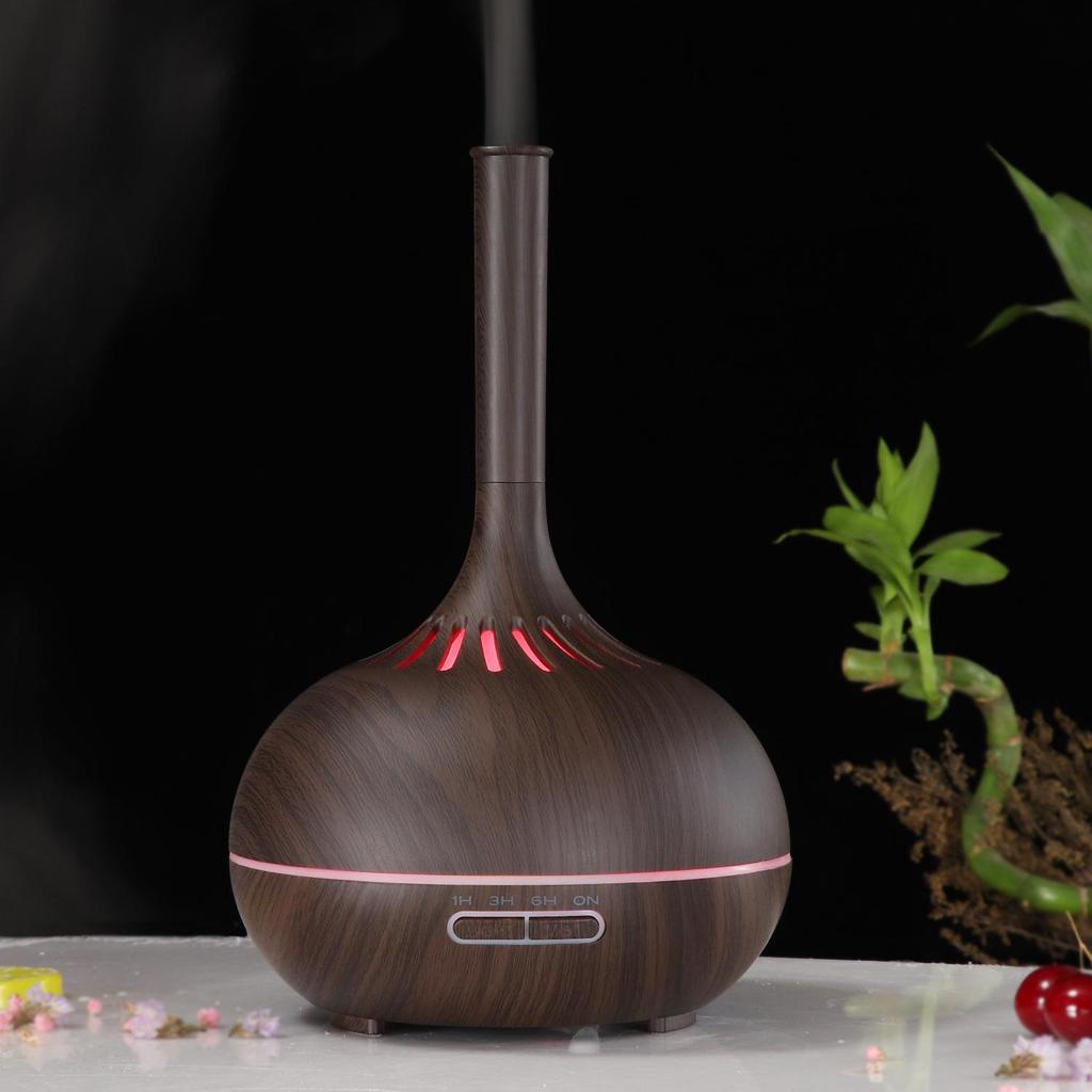 Remote-Controlled Wood Grain Aromatherapy Humidifier with Seven-Color LED Lamp