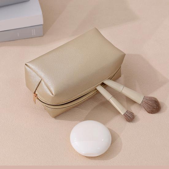 Portable Cosmetic Bag Stylish Zippered Makeup Pouch Travel Toiletry Organizer for Women Lipstick Makeup Brushes
