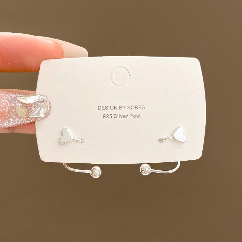 

You don t need to pick ear hole earrings when you sleep. Women s simple niche and versatile high-end stud earrings are popular. Temperament earrings