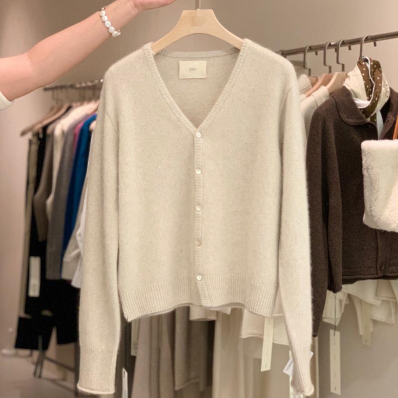 2025 Women's Korean Style V-Neck Wool Cardigan - Versatile Spring/Autumn Knit Sweater, Short & Loose Fit