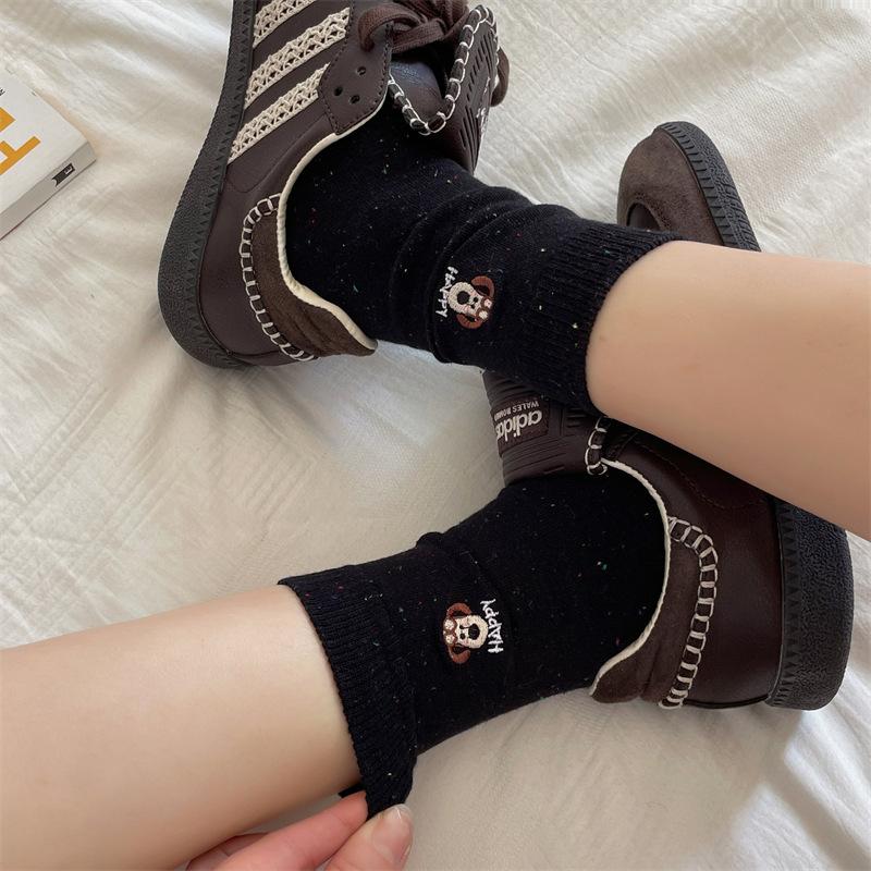 Korean Idea Yarn Embroidery Dog Cute Socks For Women Versatile Cartoon Medium Solid Color College Style Pile Socks