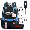 Zaino Stranger Things Stranger con Ricarica USB Borsa Scolastica per Studente di Scuola Media Astuccio Set da Due Pezzi
