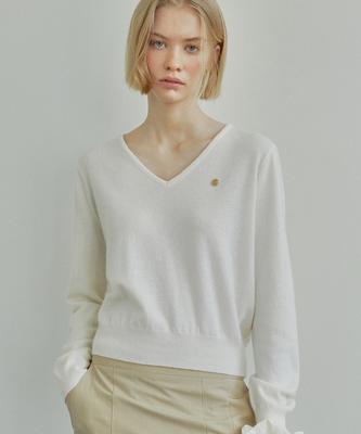 IHR Crop V-Neck Wool Knit / Ivory
