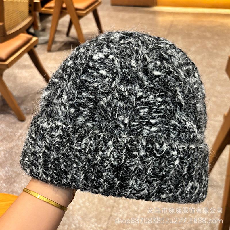Autumn and Winter Warm Atmosphere Twist Knitted Wool Hat Men's and Women's Street Fashion Versatile Mixed Color Pullover Ear Hat