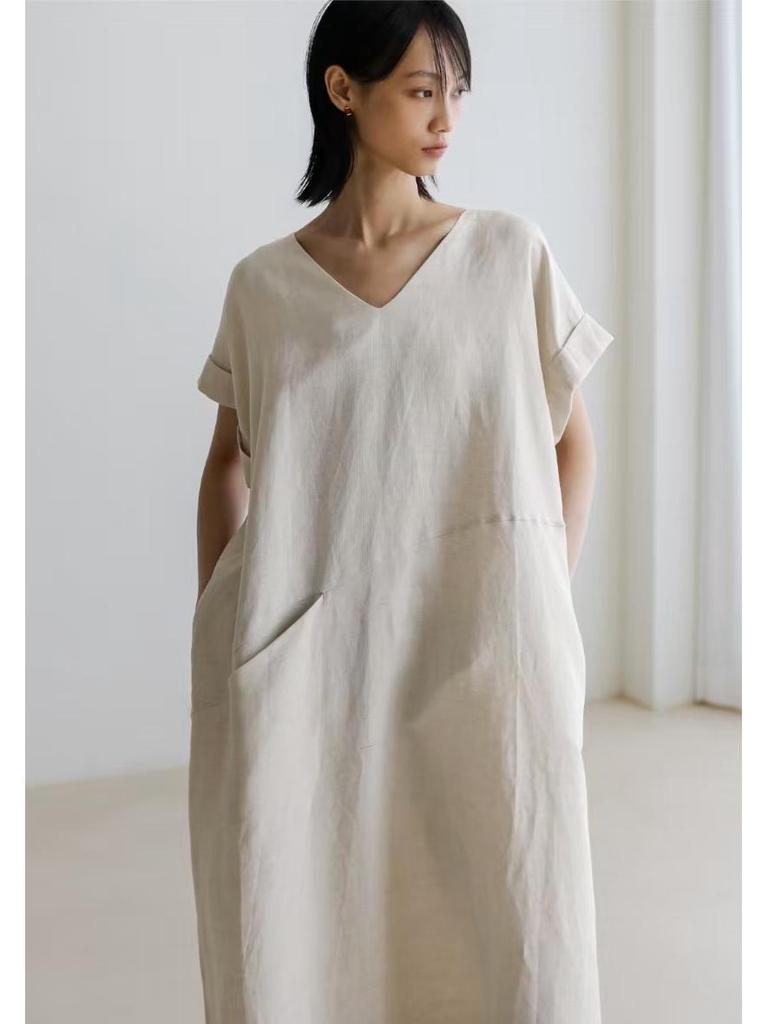 Japanese Retro Linen V-neck Dress with Big Pockets (2025 Collection)