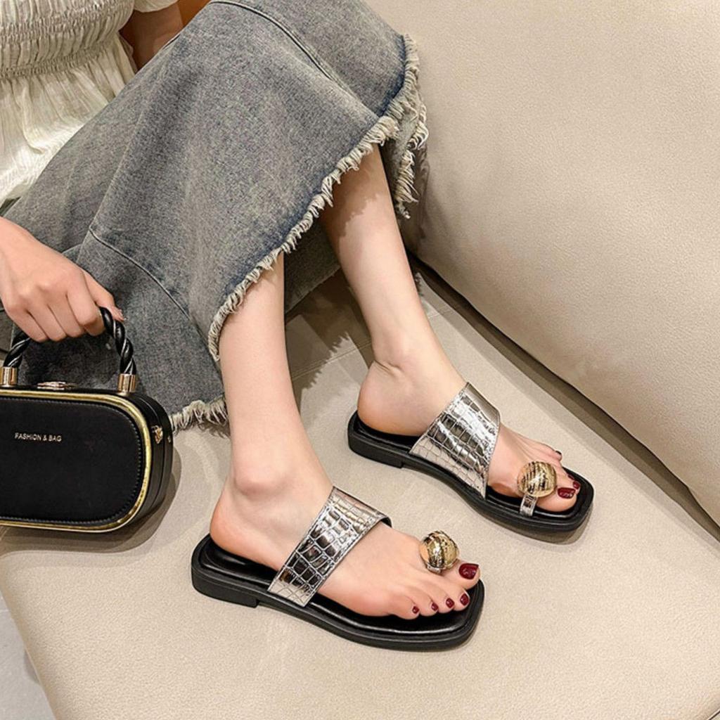 Fashion Women's Slippers and Ladies Sandals Low Heel Slides on Beach Roman Silver Open Toe Shoes Original Vip Casual New Style Offer Pvc
