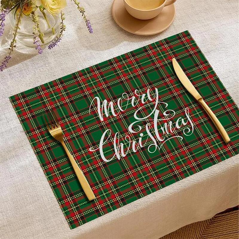 Christmas Linen Placemat Green Checkered Placemat Dining Table Utensil Heat-resistant Heat-insulating Mat Furniture Decoration