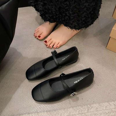 Korean Version of Square Head French Fairy Style Soft-soled Doudou Shoes Female 2024 Spring New Silver Mary Jane Light Mouth Single Shoes