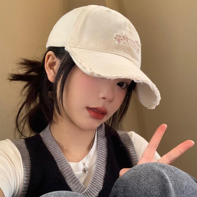 Women's New Style of Old-fashioned Baseball Cap with Big Head and Face  Small Baseball Cap Soft Top Wide Brim Beige Hat