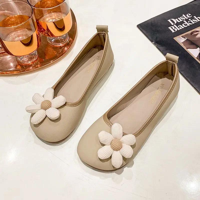 Fashion Slip-on Square Toe Ladies Footwear Low Heel Elegant Moccasins Women's Flat Shoes A Line Aesthetic Chic Luxury Casual Vintage Y2k