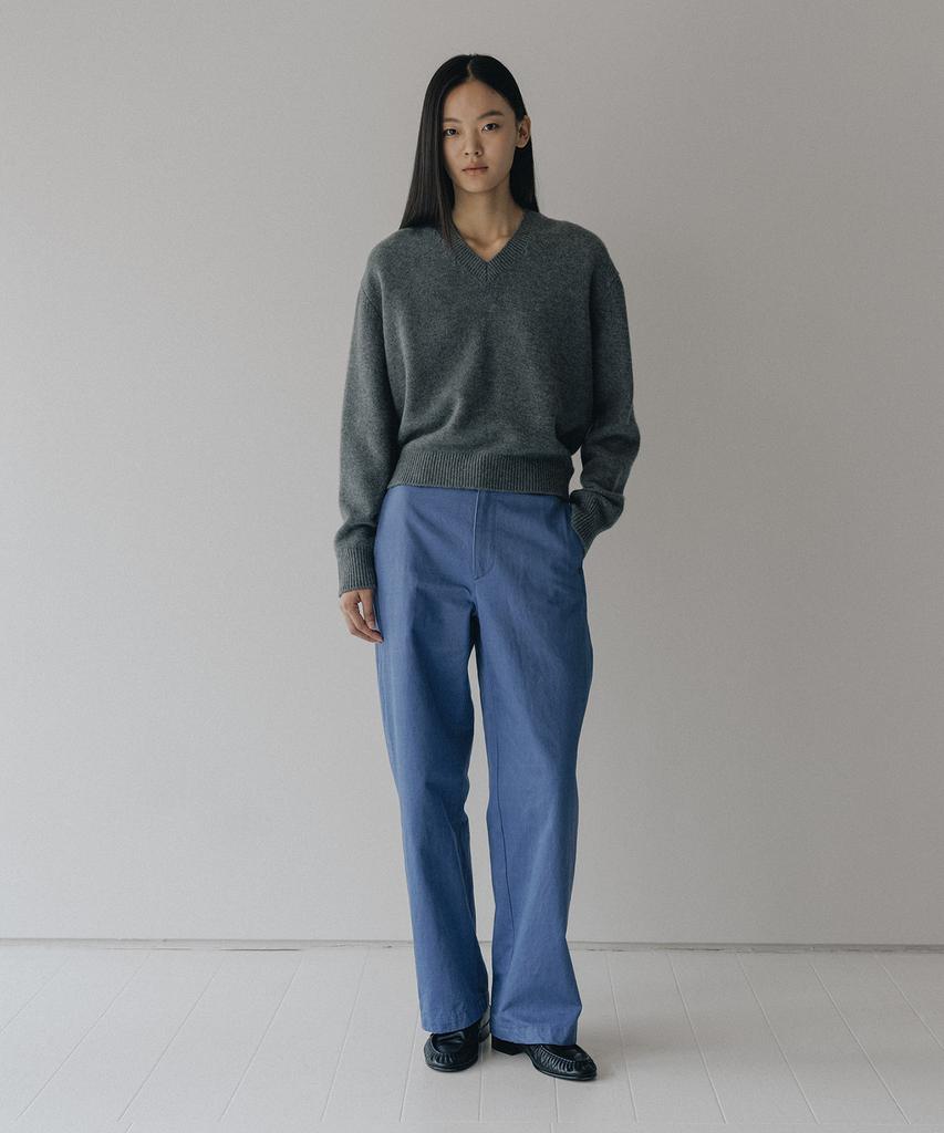 Beullaengkeulumumeon V-Neck Knit_Melange Gray