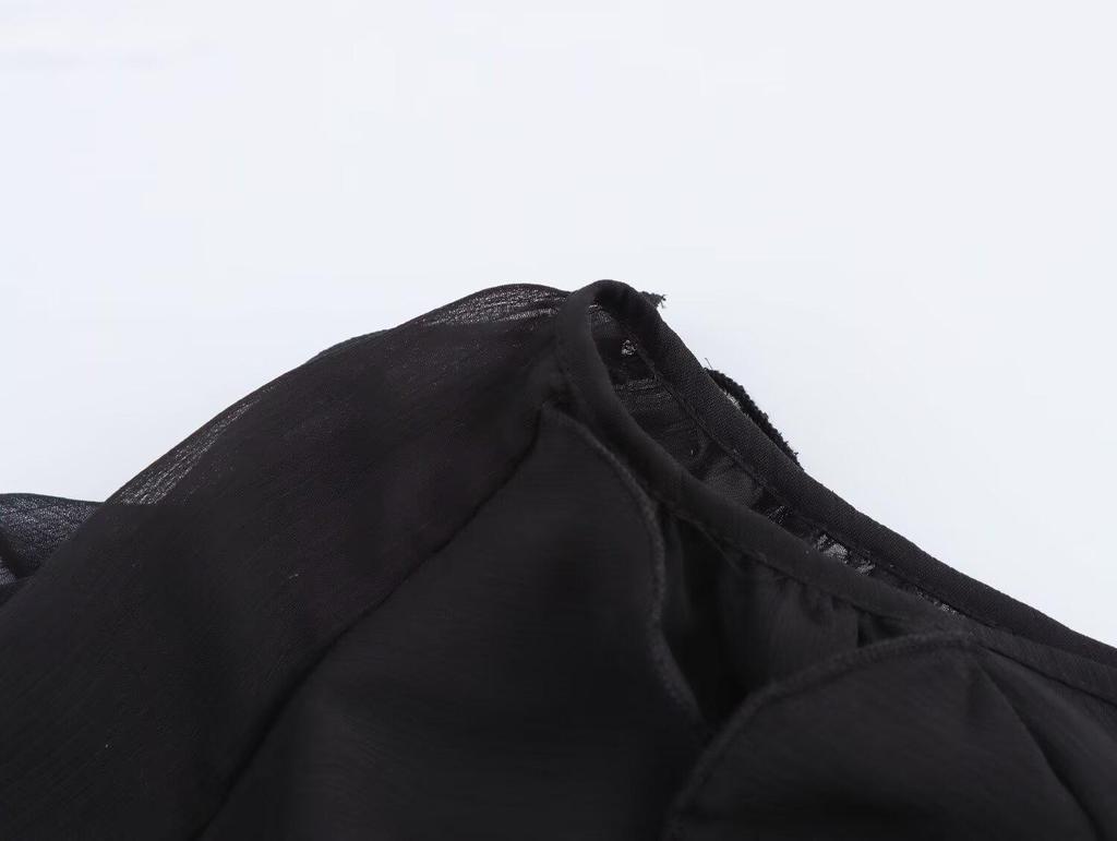 2025 Spring Women's European-American Layered V-neck Long-Sleeve Fashion Shirt