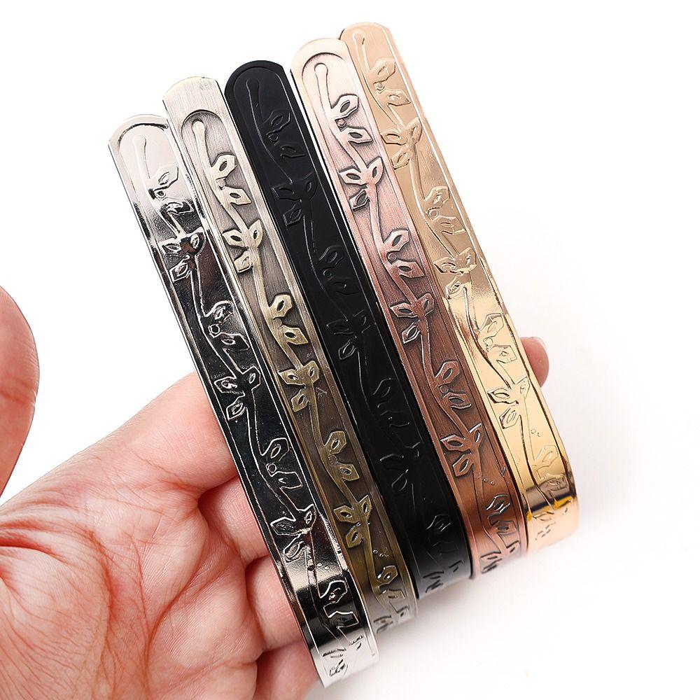 Adjustable Christmas  Hanging Hook Nail-free Christmas Stocking Hangers Xmas Party Supplies   Door