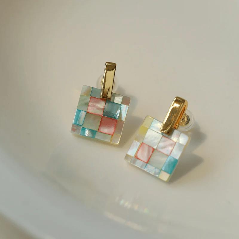 

1 Pair of Fashionable and Simple Colored Square Earrings, Suitable for Women s Daily Party Zircon Gifts