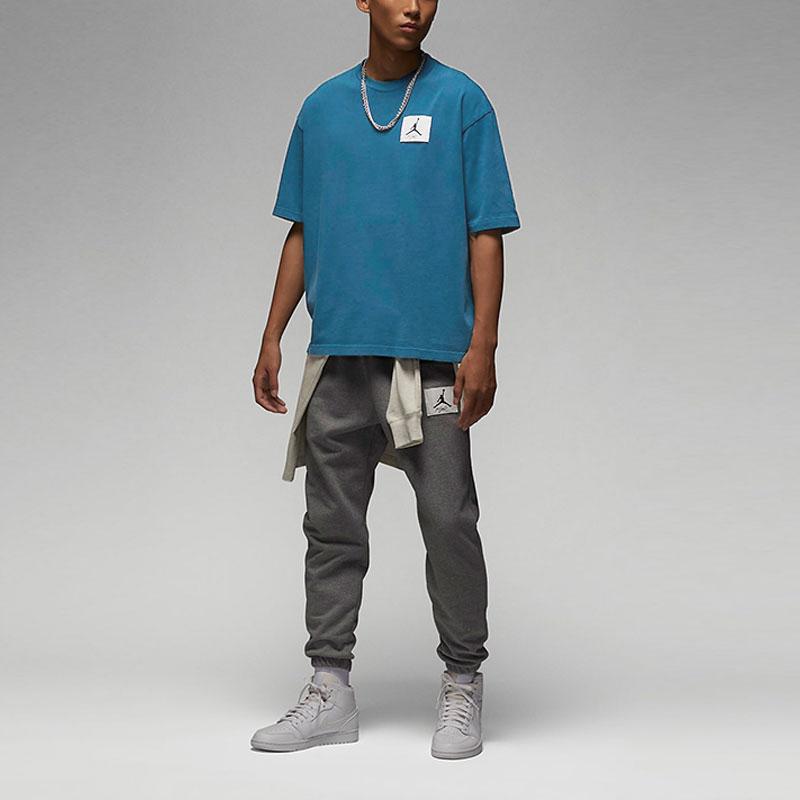 Jordan Flight Essential Logo Print Oversized Short Sleeve T-Shirt With Dropped Shoulders Men Tops Navy DZ0605-427