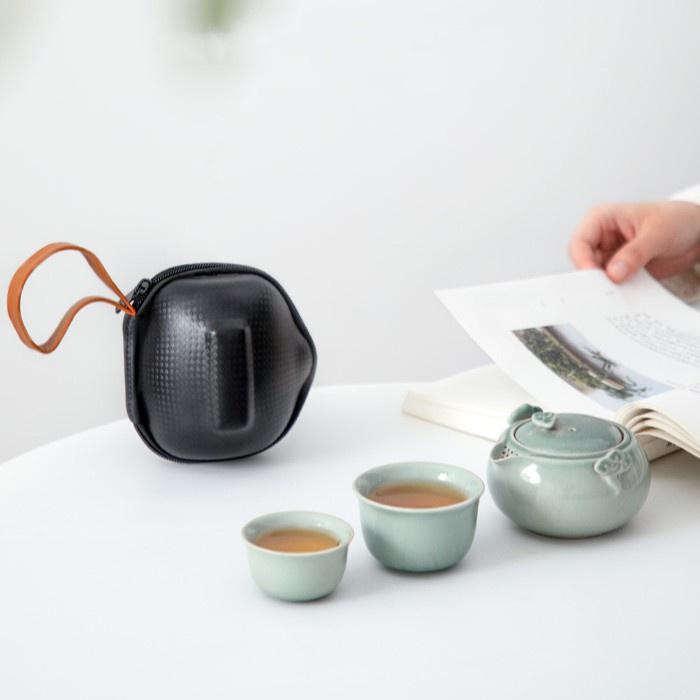

Gourd Ceramic Quick Tea Cup One Pot Two Cups Portable Bag Kung Fu Tea Set