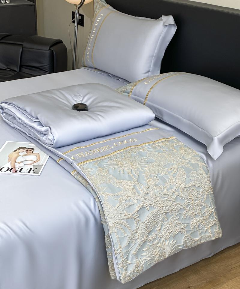 1 Set Light Luxury Wind Lace Silk Class A High Count Bedding Duvet Quilt  Air Conditioner Quilt Cool Summer 150X200 200X230