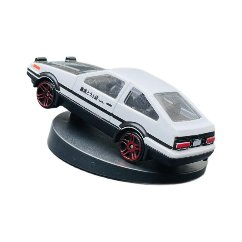 1:64 Initial D AE86 Fujiwara Racing  Drift Car Model Statue Adornments Auto Center Console Child creative car toy ornaments
