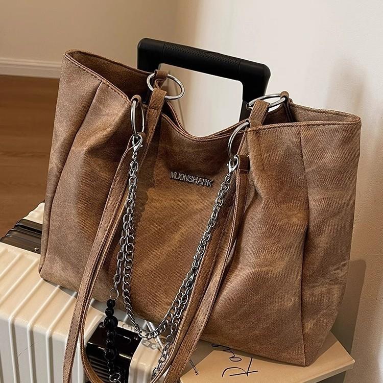 Large Capacity Bag Women's Versatile New Style Simple Shoulder Bag, Textured Women's Chain Commuting Tote Bag