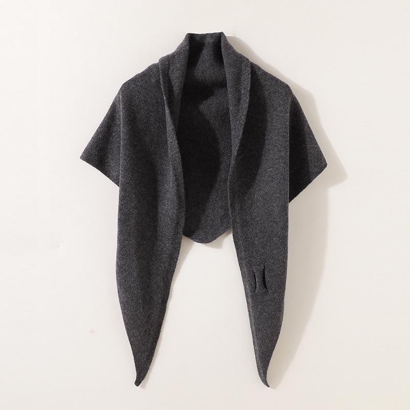 Autumn And Winter Korean Version  Women Neck Wrap Blended Triangular Shawl Female Thickened With Knitted Warm Shoulder Scarf