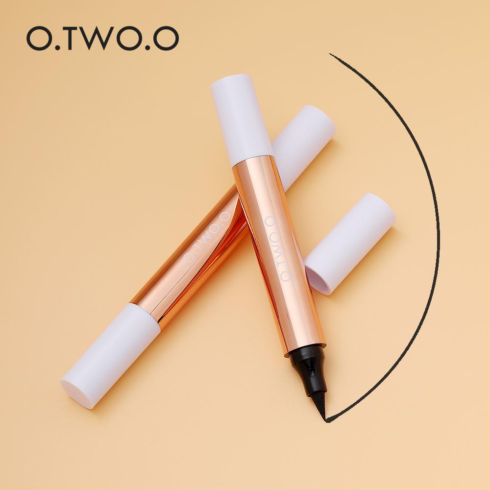 O.TWO.O Eyeliner Stamp Kit Eyeliner Pencil Waterproof Long-lasting Resistant Black Liquid Eyeliner Stamp for Eyes Makeup