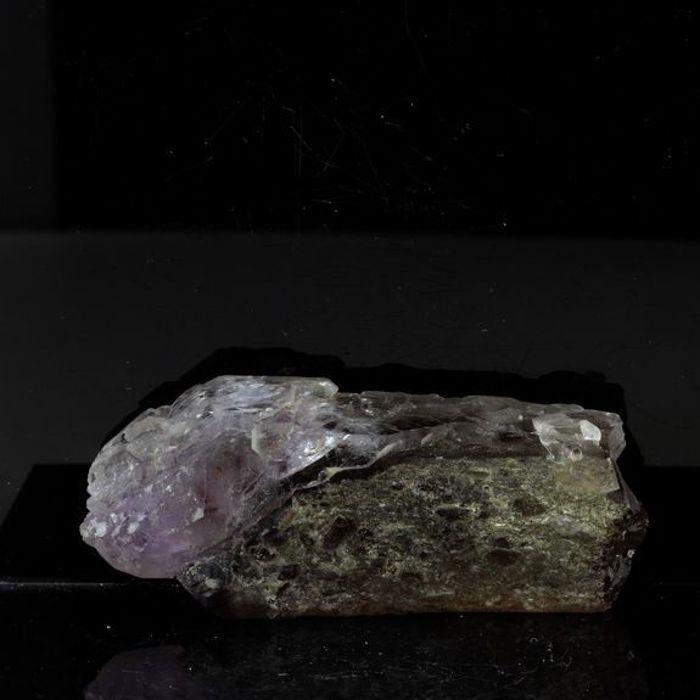 Pierres et Minéraux. Quartz sceptre fumé Améthyste. 186.0 ct. Massif du Mont-Blanc, France.