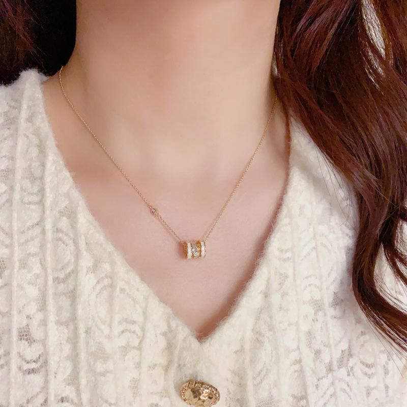 Korean Fashion Simple Design Small Waist Pendant Necklace Temperament All-match Light Luxury Clavicle Chain Accessories