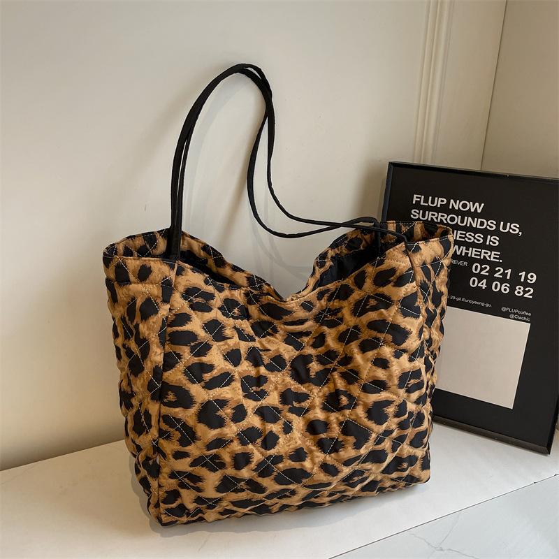 Casual Leopard Print Shoulder Canvas Bag Tote Bag New Korean Version Ins Commute To Work Casual Fashion Simple Cloth Bag