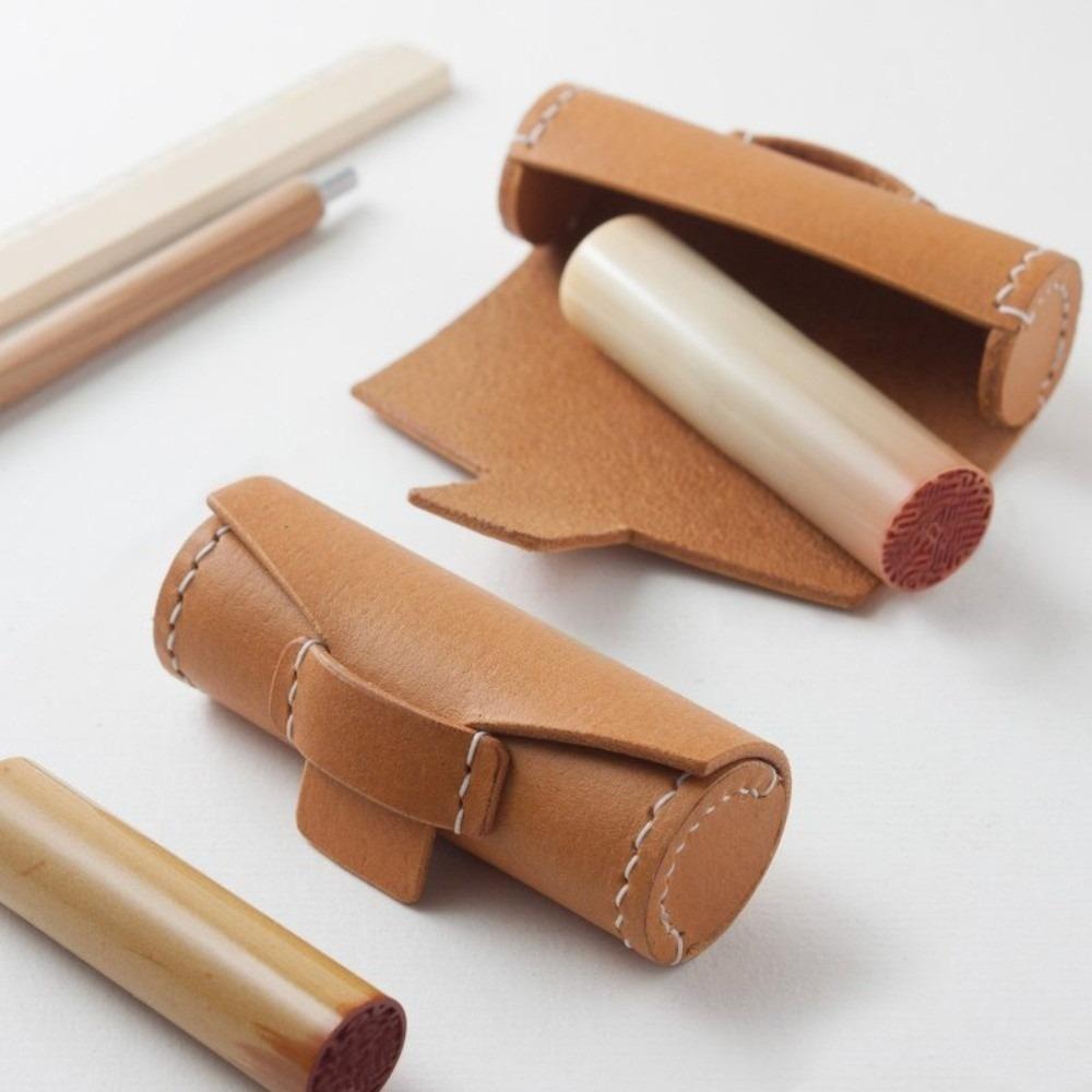 

Round Shape Lipstick Box Multi-Function Cylindrical Design Leather Lipstick Cover Exquisite Leather Mini Portable коричневый