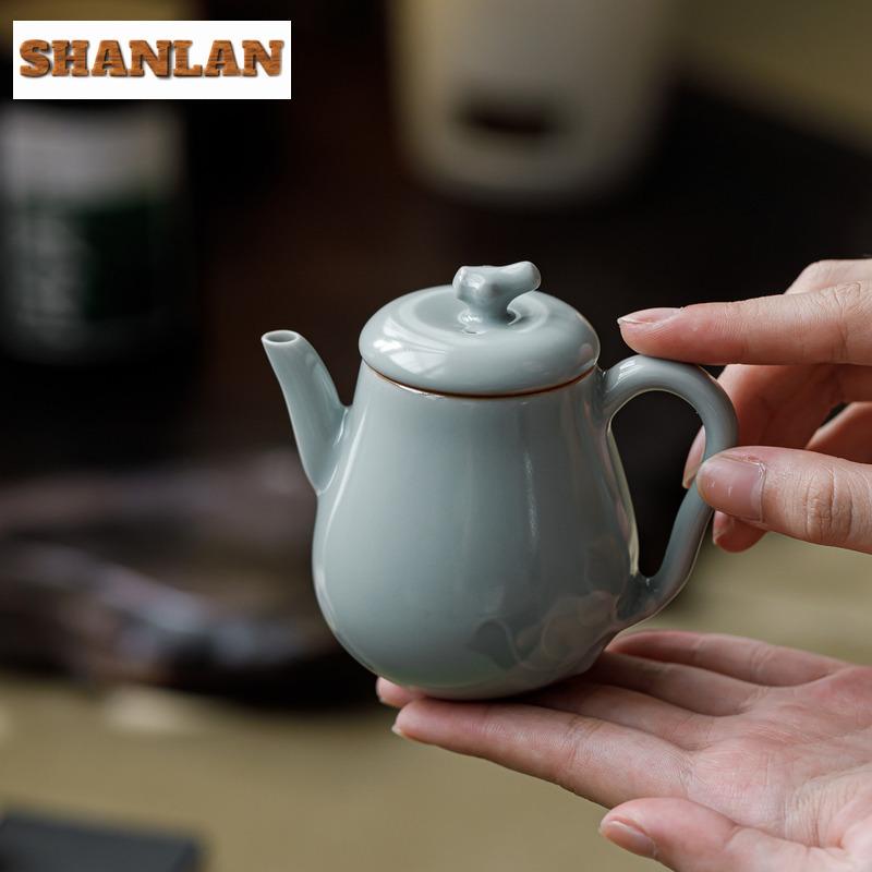 145ml Erleichterung Himmelblau Ru-Ofen Porzellan Teekanne Traditionelle Teekanne mit Sieb Teegeschirr Dekoration