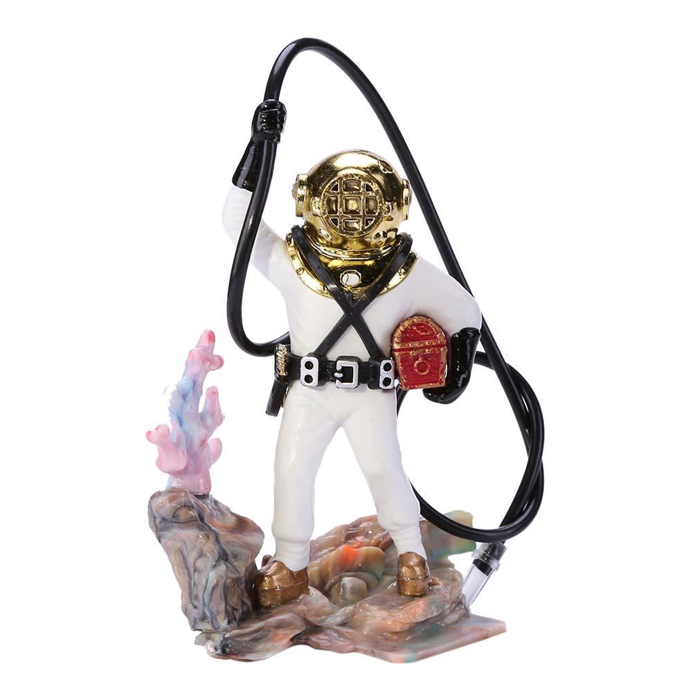 Treasure Chest Hunter Diver Action Figure Fish Tank Ornament Air Bubbler Movement Aquarium Undersea Landscape Decorations
