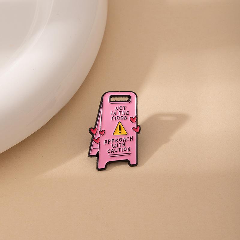 Pink Series Love Brooch Personality English Quotes Indicator Styling Personality Pin Metal Badge