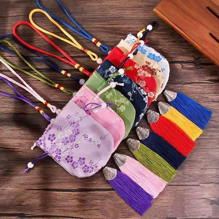 Dragon Boat Festival Brocade Scented Sachet with Dragon Pattern - Portable Ancient Style Peace and Luck Bag for Cars