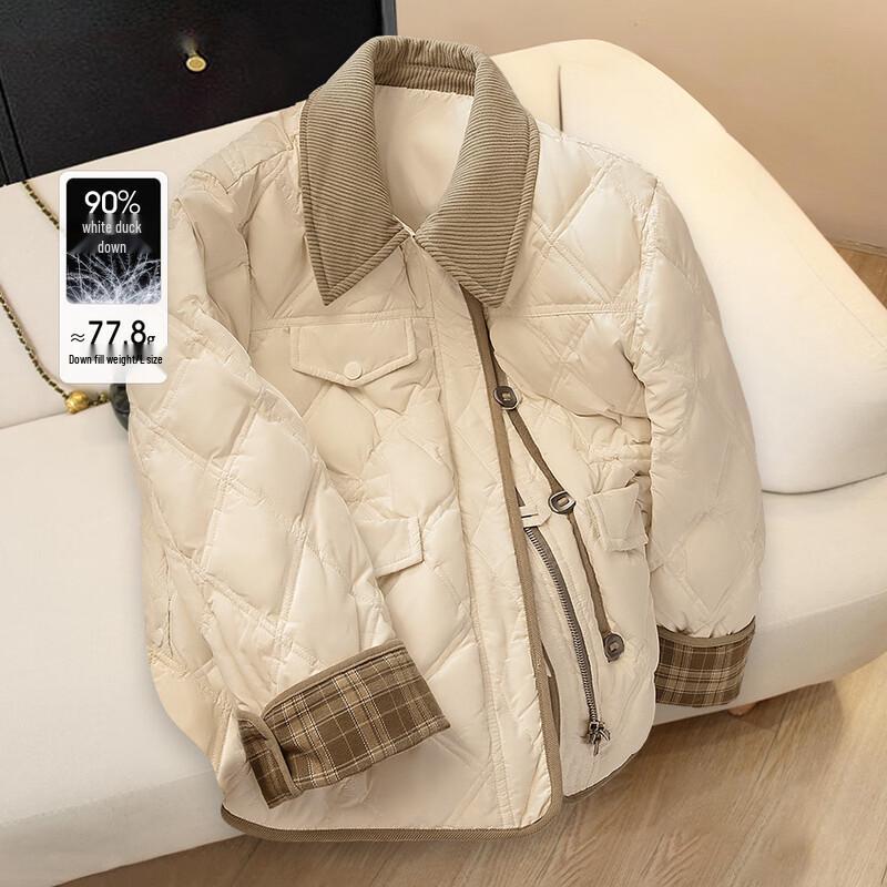 

Женский пуховик с ромбовидной стежкой и воротником с лацканами M