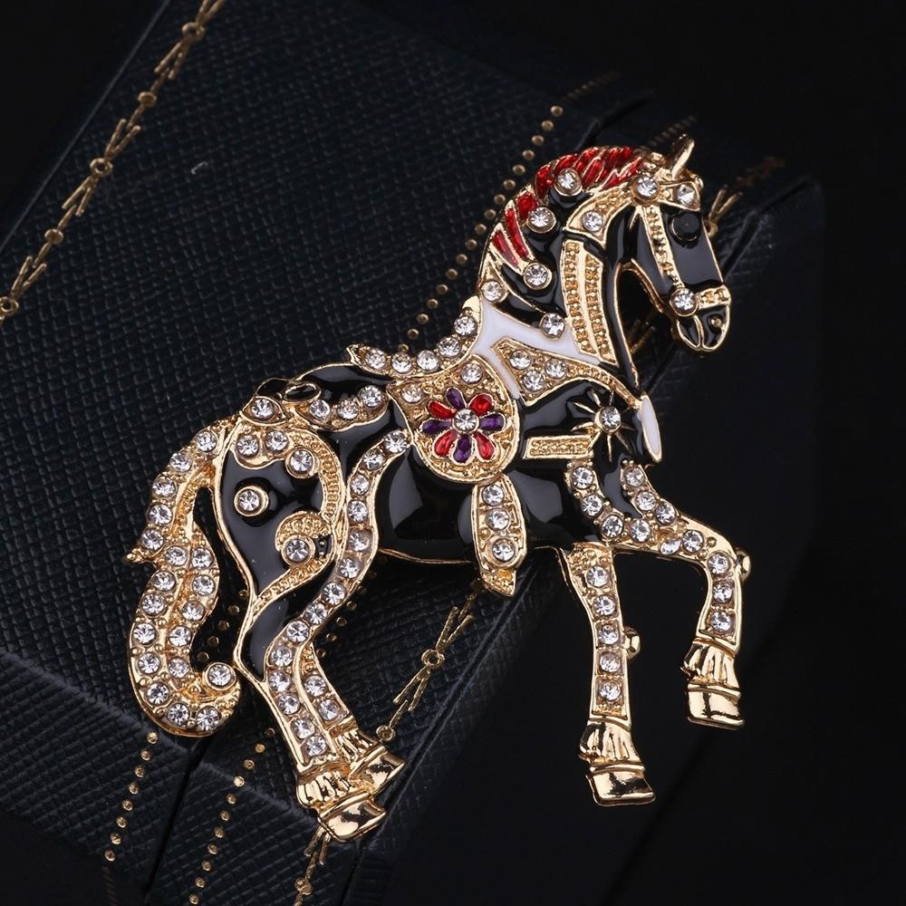Luxury Zodiac Animal Lapel Pins Rhinestone Metal Badge Pin Strong Horse Brooches  for Women