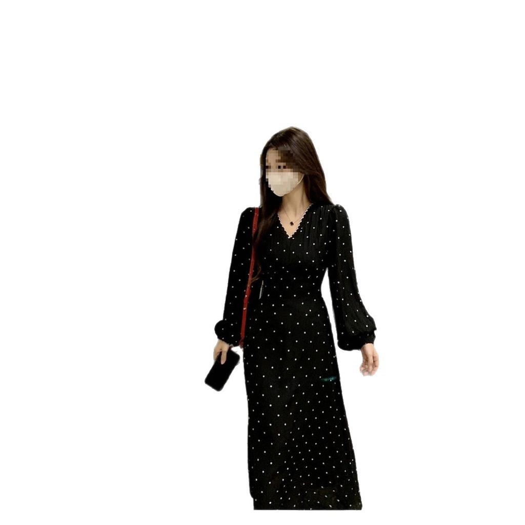 Original fabric, double layer + inner lining, French black v-neck polka dot long-sleeved dress, huge good-looking temperament dress.