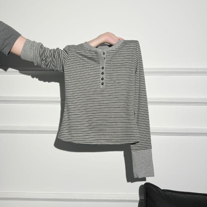 Женская корейская ретро-футболка в полоску с пуговицами, длинным рукавом, приталенного кроя, универсальная, коллекция Весна/Осень 2025. Small серый
