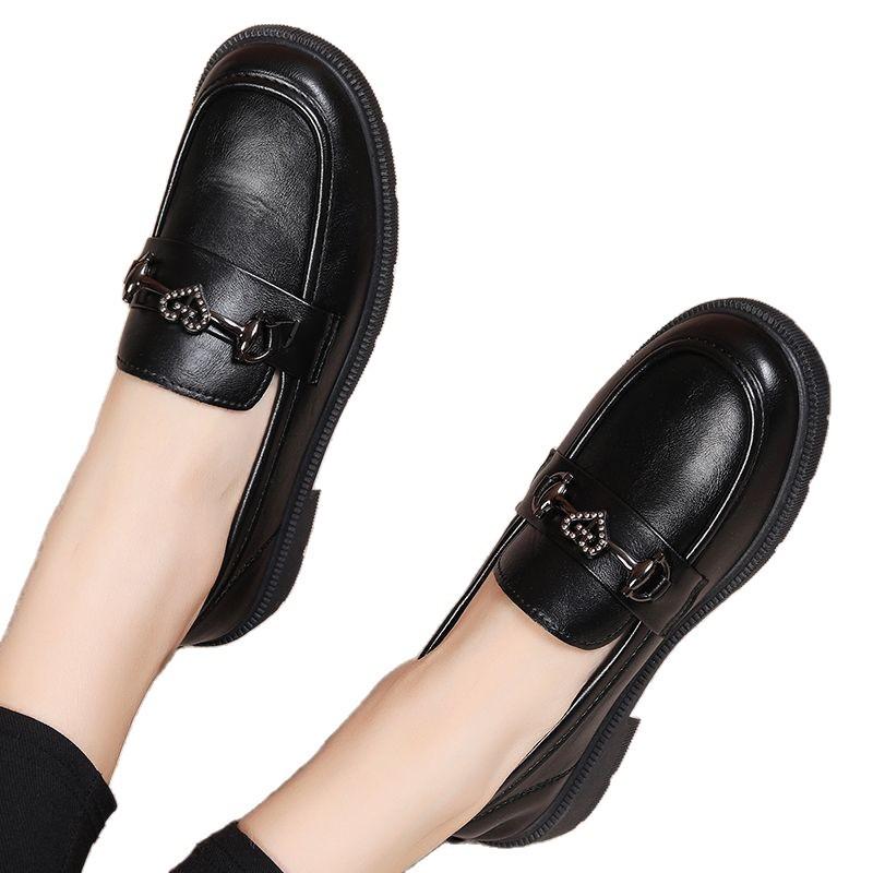 New Autumn Casual Shoes Medium Comfortable Soft Sole Non-slip Middle-aged Flat Shoes Soft Leather