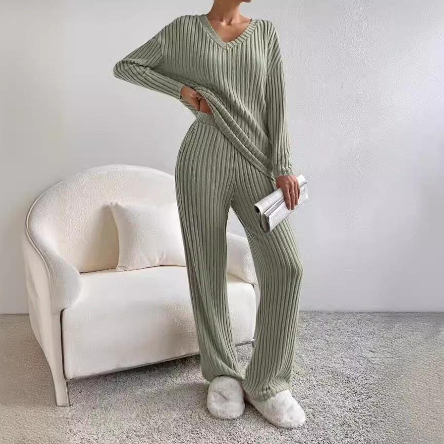 Europe, America, Autumn and Winter New Two-piece Fashion Casual Straight-leg Pants Temperament Loose V-neck Pit Strip Knitted Suit