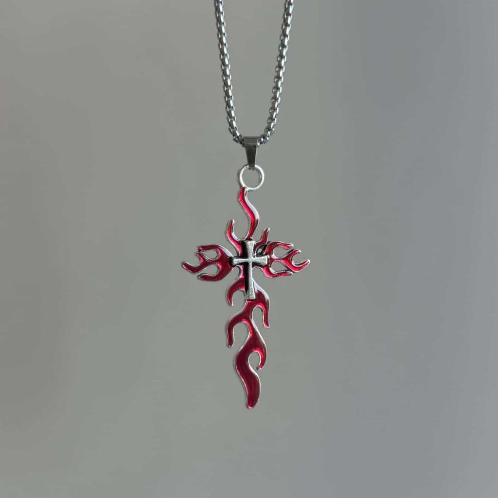 Collana a Croce Gotica Hip Hop da Uomo - Ciondolo Fiamma Catena per Maglione - Gioielli Personalizzati di Alta Gamma all'Ingrosso