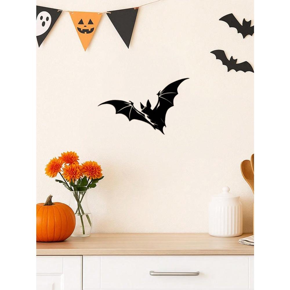 Wrought Iron Bat Wall Decor, 15.75x9.67 Inch Gothic Home Accent for Halloween, Indoor/Outdoor Metal Art