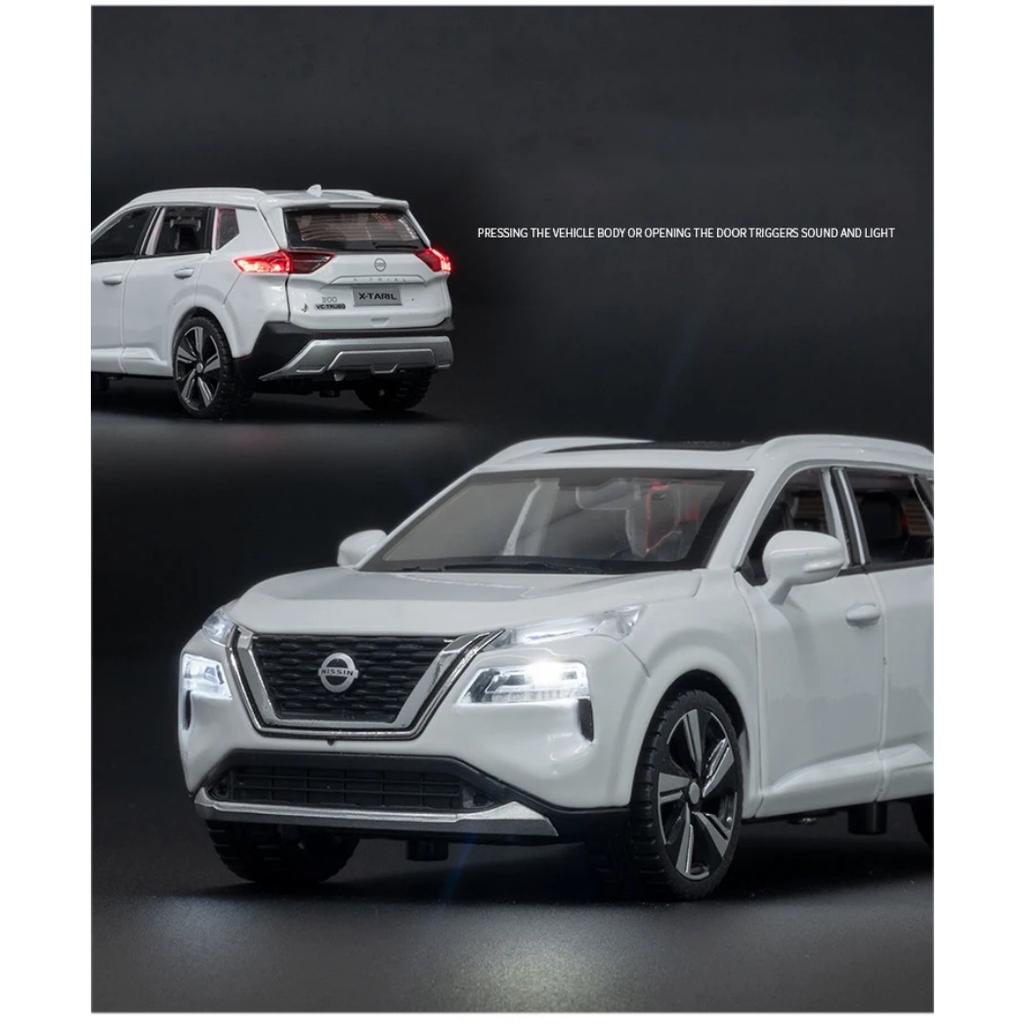 1/32 Nissan X-Trail SUV Alloy Car Diecasts & Toy Vehicles Car Model Sound and Light Car Toys for Kids Gifts