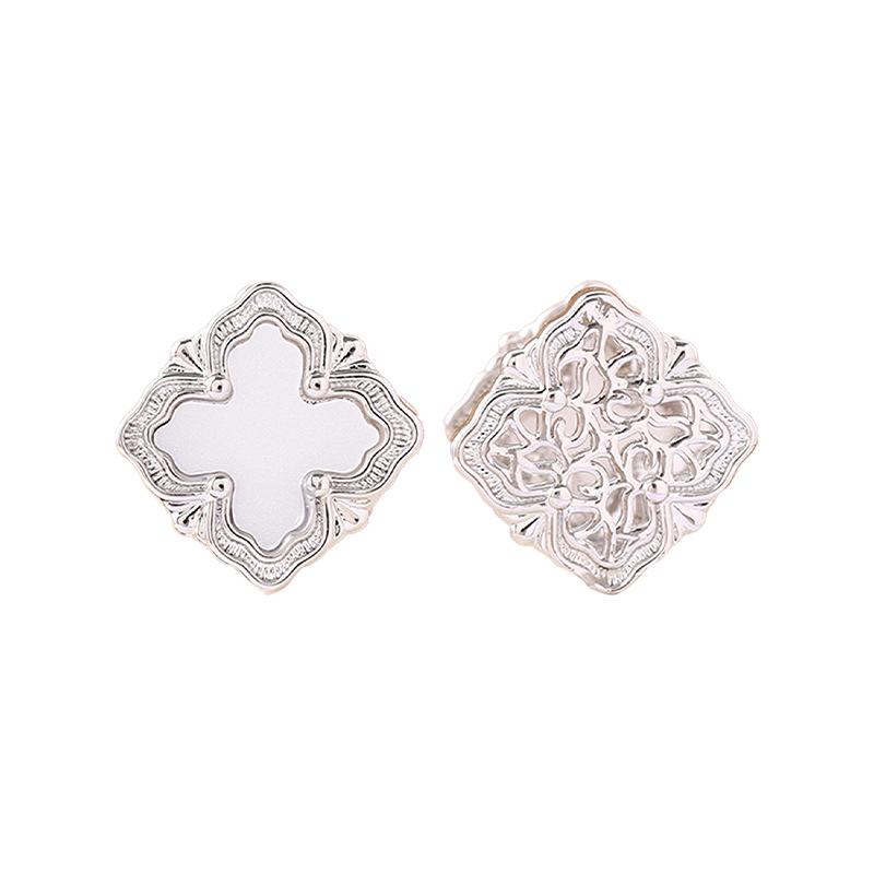 Korean-Style Four-Leaf Clover Ear Cuffs: Luxurious, Fashionable Earrings for Women