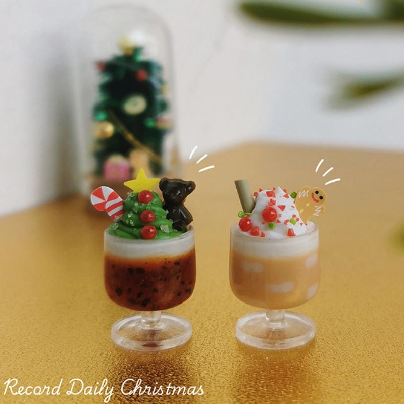 1Pcs Diy Dolls Accessories Cute Christmas Gingerbread Man Miniature Dollhouse Fruit Ice Cream Mini Ice Drink For Xmas Kids Gift
