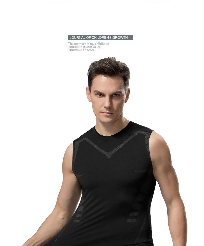 Men's Quick-Dry Fitness Sleeveless Set: Tight-Fit Wide-Shoulder Running & Basketball Training Vest & Shorts.