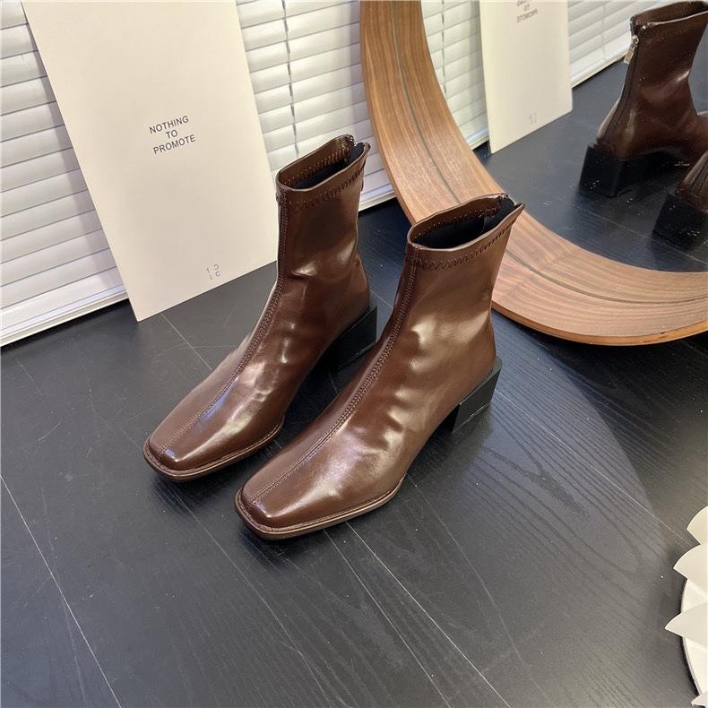 High-heeled Square-headed Small Short Boots for Women's 2025 Autumn and Winter New Martin Boots Niche Thick-heeled Design French Thin Boots