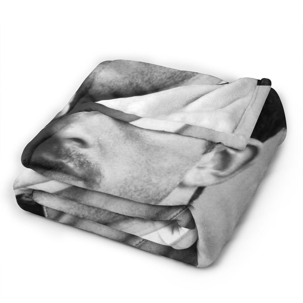 Jonathan Bailey Retro Plush Blanket Boy Girl Flannel Throw Blanket For Living Room Warm Design Quality Bedspread Birthday Gift