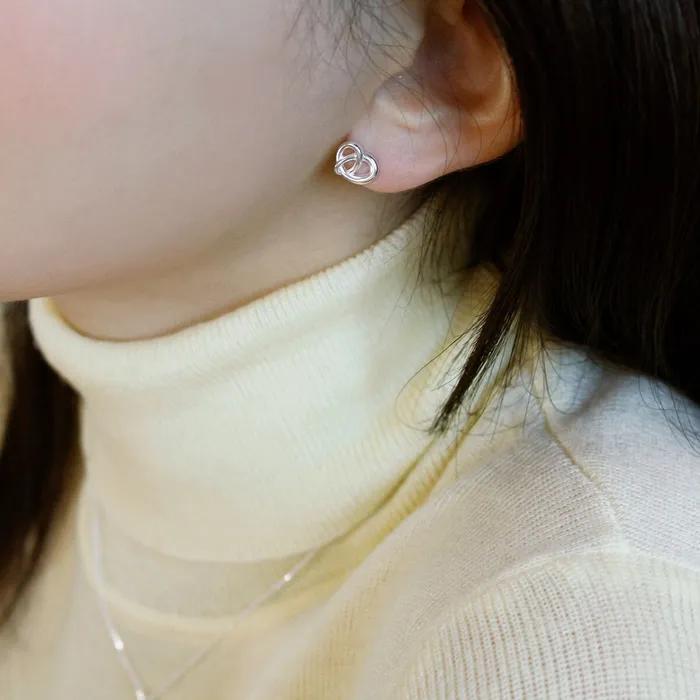 925 Silver Twisted Heart Earrings Coraz